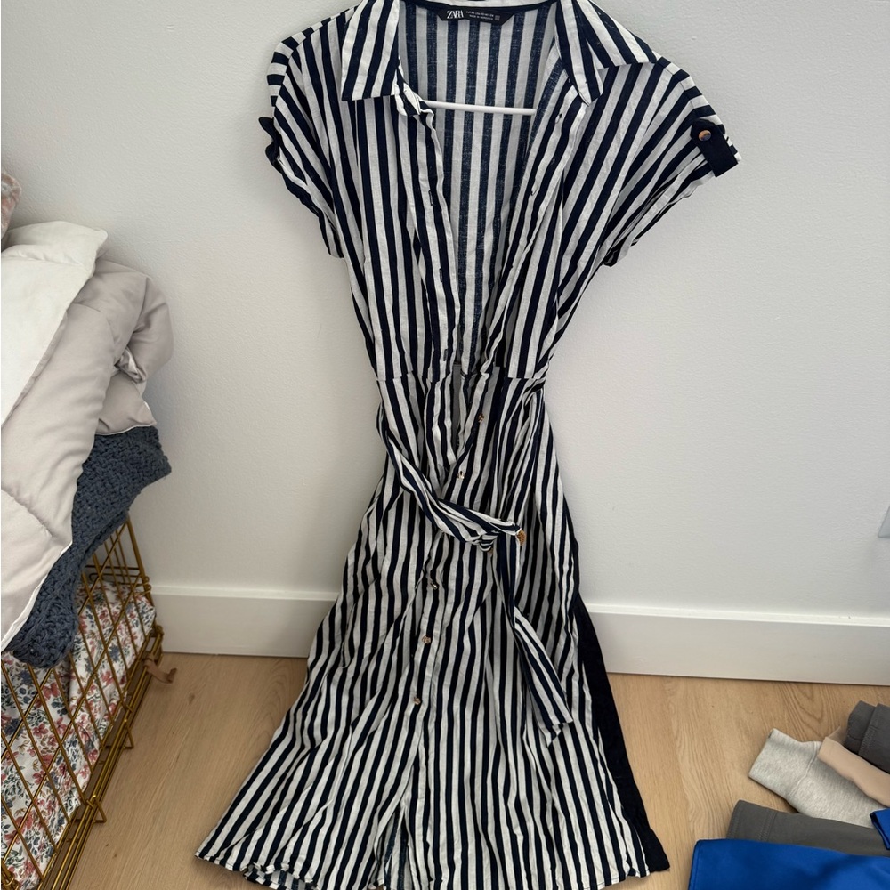 blue and white striped zara midi dress size xs